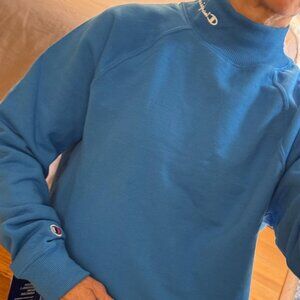 Champion Mock Turtleneck sweatshirt, fleece lined, size medium
